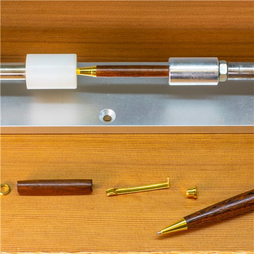 CT-PAP1-on wood-02-close-up-pen